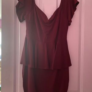 Fashion to Figure Peplum Off Shoulder Dress size 1